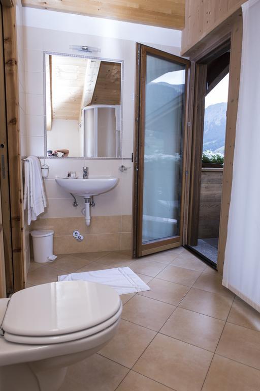 B&B The King Livigno Phòng bức ảnh